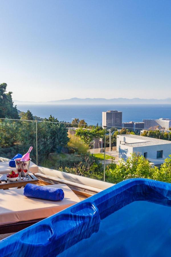 Ferienwohnung Flyviewflatsblue Privatehottub With Seaview Ixia  Exterior foto